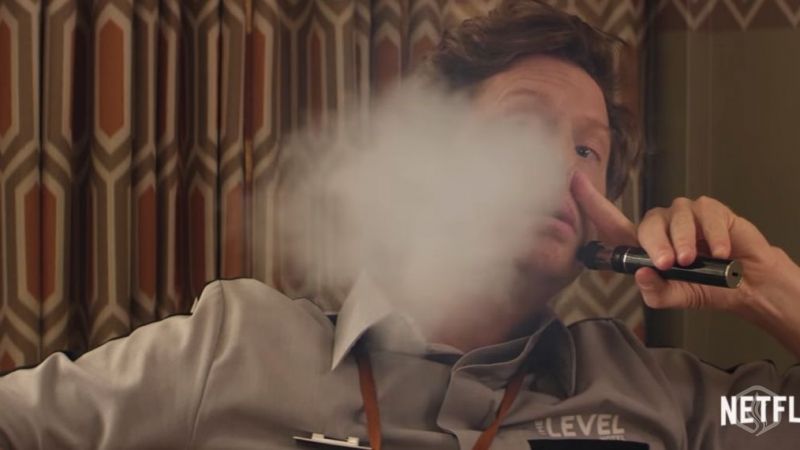Image of Celebrity Anders Holm vaping an Aspire K4 in Neflix's 'Game Over, Man!'