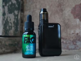 Smoant Charon TS 218 with liquid